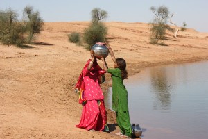 Lifting the full Waterpots